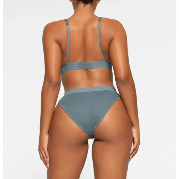 SKIMS Cotton Rib Plunge Bralette Kyanite Size Small NWT - Picture 3 of 8